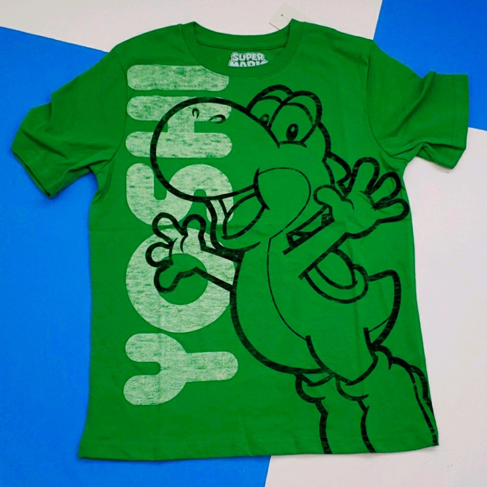 Big Boys Super Mario Yoshi Tee